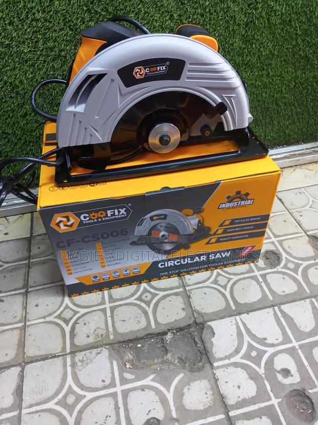 Affordable 9" Coofix Circular Saw