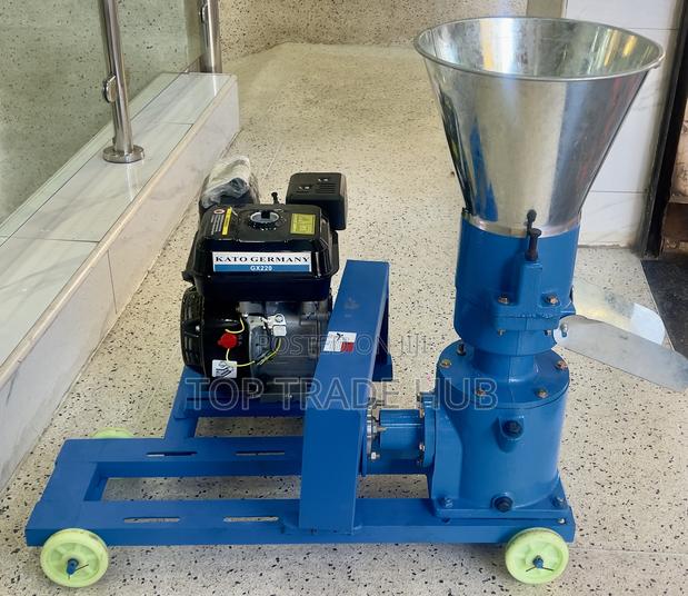 150kg/Hr Animal Feeds Pelletizer Machine 7.5hp Petrol Engine
