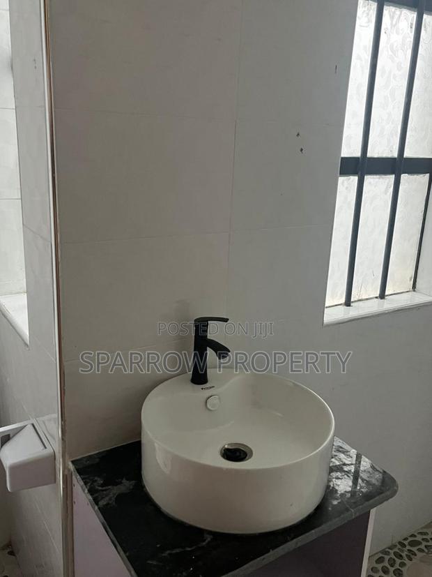 3bdrm Apartment in Zambezi/Sigona for rent - thumbnail 20