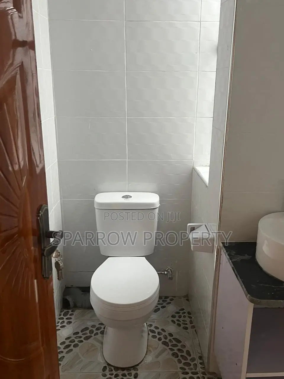 3bdrm Apartment in Zambezi/Sigona for rent