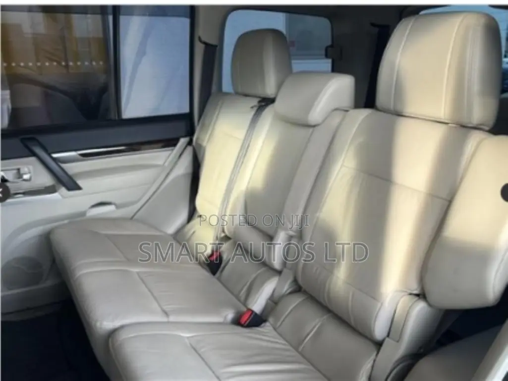 Mitsubishi Pajero 2019 Black