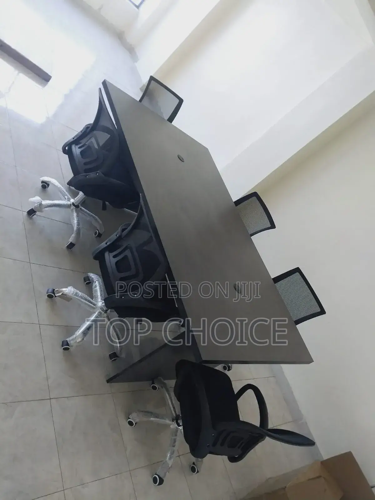 Meeting Table / Conference Tables