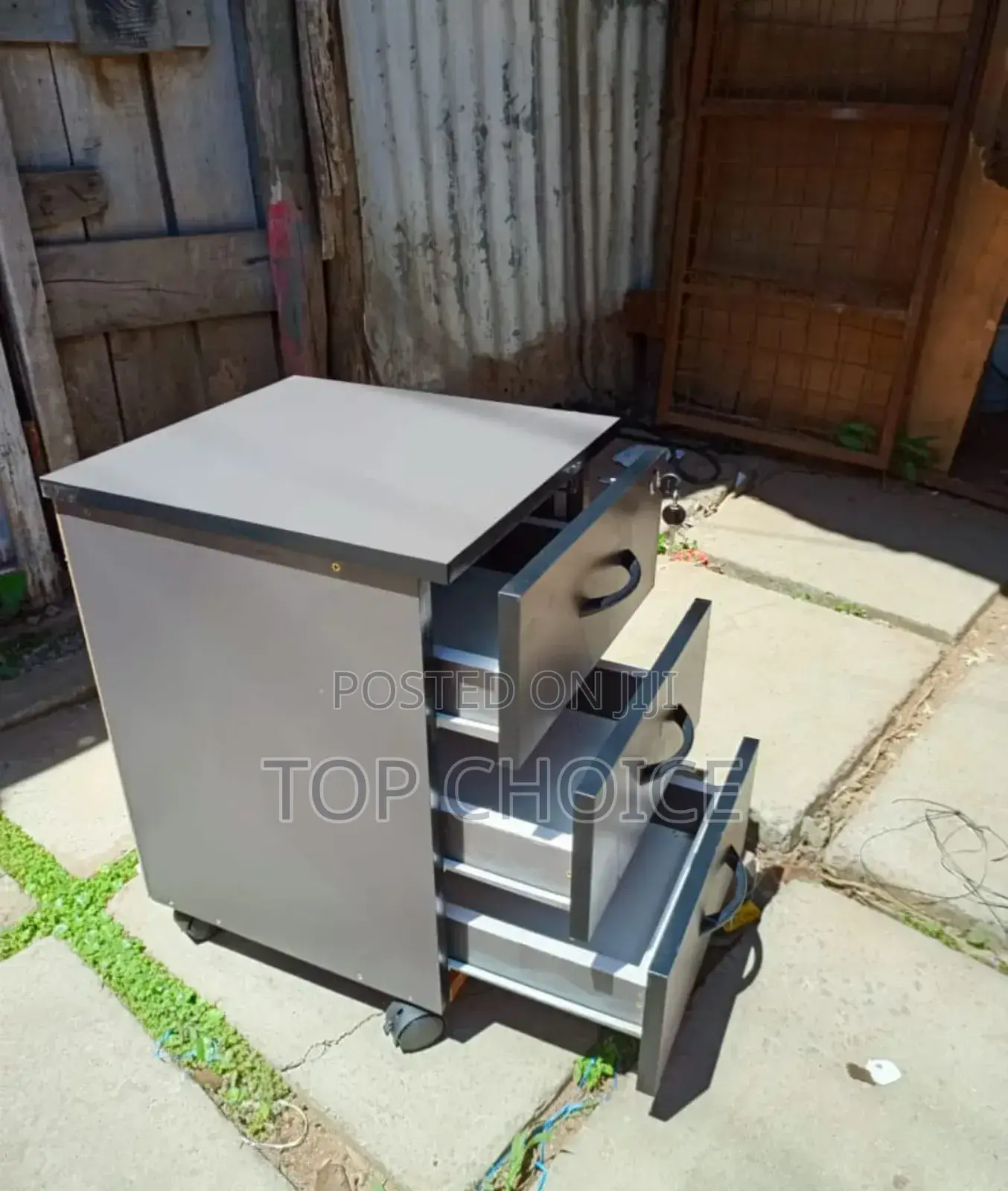 Gray Modern Mobile Pedestal