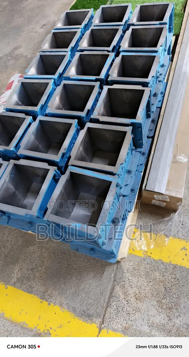 Concrete Test Cube Mould-Industrial Grade Cast Iron Quality - thumbnail 2