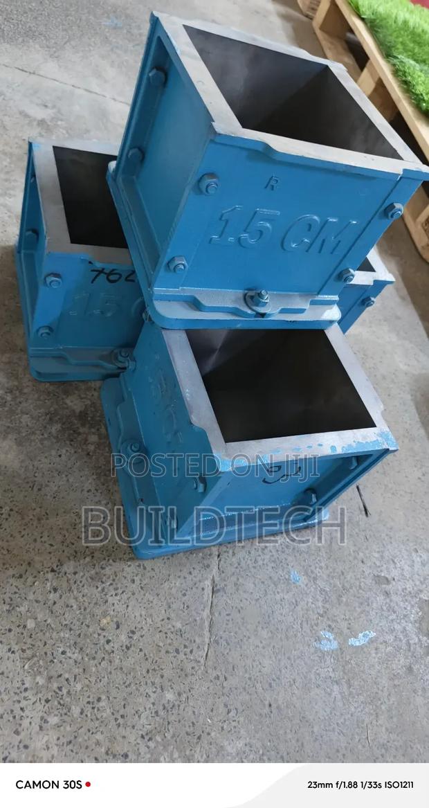 Concrete Test Cube Mould-Durable Cast Iron for Lab Site Use - main view