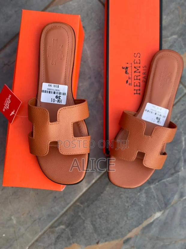 Ladies Unique Sandals - thumbnail 4