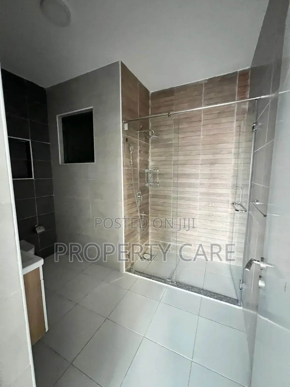 1bdrm Apartment in Valley Arcade for rent