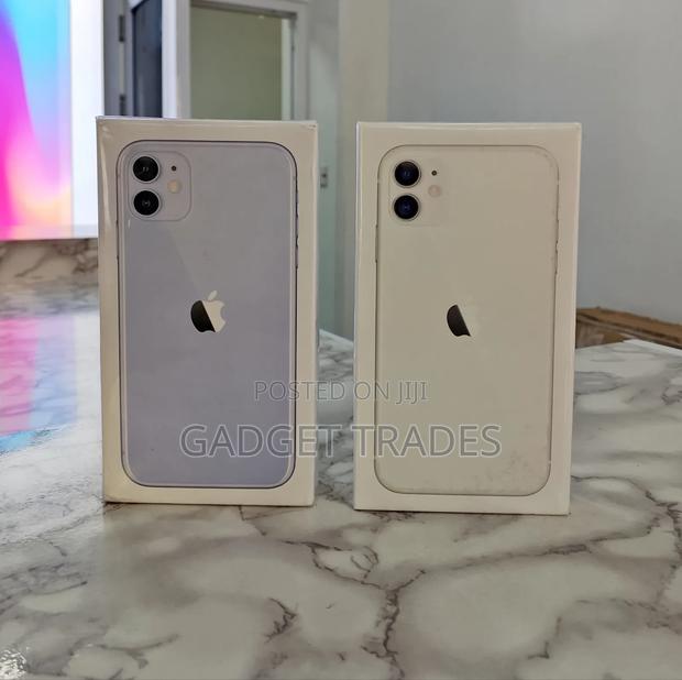 New Apple iPhone 11 128 GB - main view