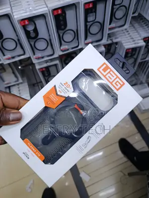 Nakier Urban Armor Gear Plasma Xte Magsafe Stand iPhone 17 Air Case