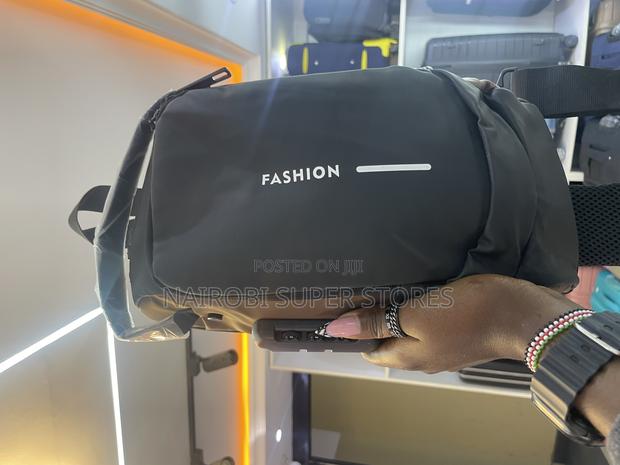 Fashion Chest Bag - thumbnail 3