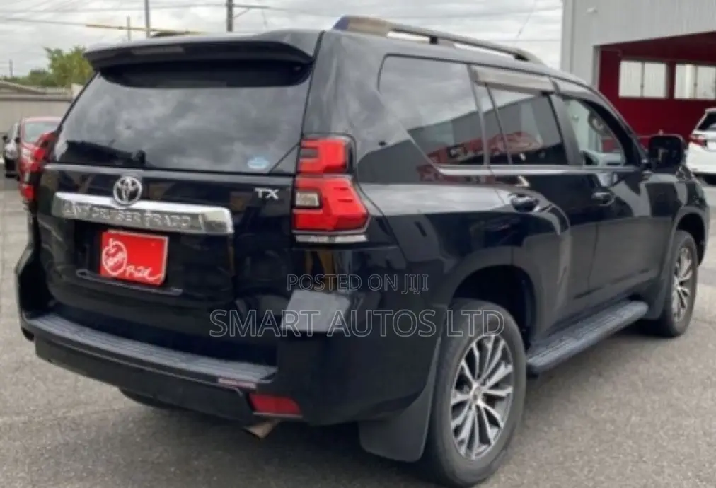 Toyota Land Cruiser Prado 2.7 2018 Black