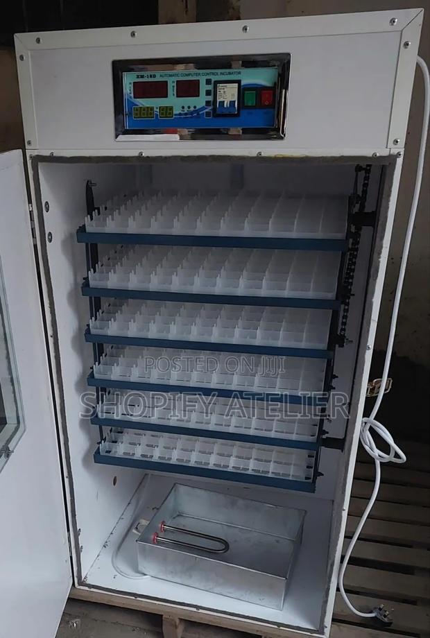 528eggs Automatic Incubator - main view