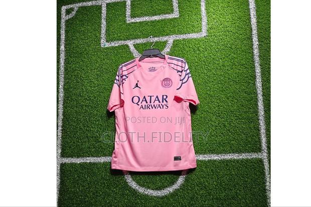 PSG X Jordan Pink Jersey. - thumbnail 2