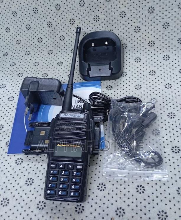High-Power, Long-Range Two-Way Radio Uv-82 Baofeng Walkie Talkie
