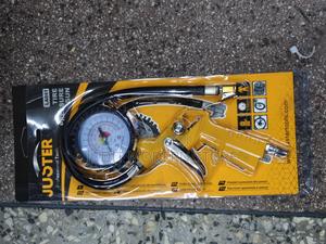 Juster Pressure Gauge
