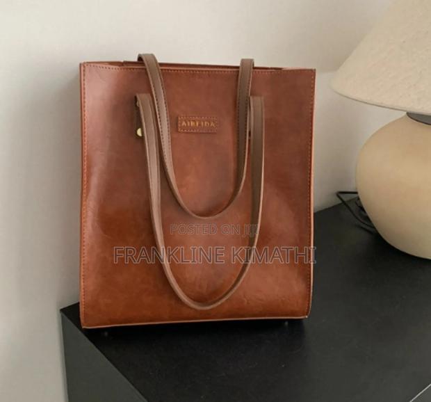 New Albeida Leather Handbags. Size 31*28cm - thumbnail 6