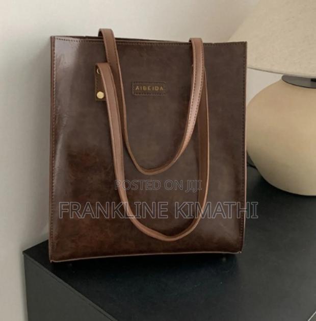 New Albeida Leather Handbags. Size 31*28cm - thumbnail 9