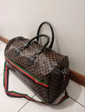 High Quality Vintage Duffle / Travel Bag