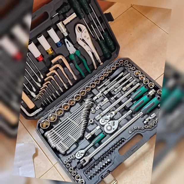 142+2 PCS Mechanical. Toolbox
