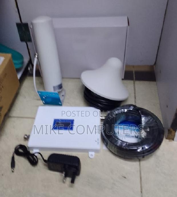 Tri-Band GSM Signal Booster (2g, 3g, 4g