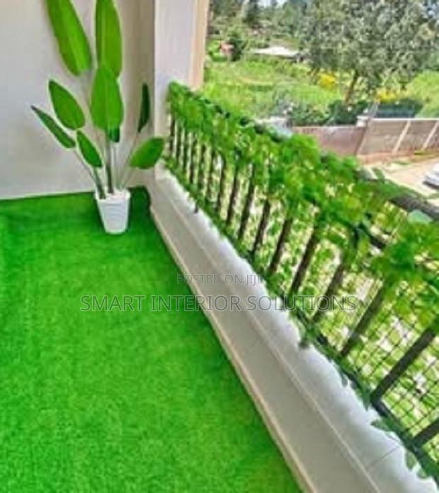 Zero Maintanace Grass Carpet - main view