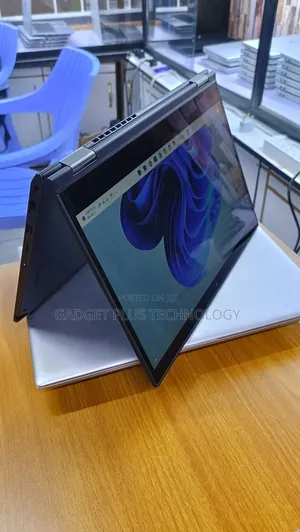 Laptop Lenovo ThinkPad X390 Yoga 8GB Intel Core i7 SSD 256GB