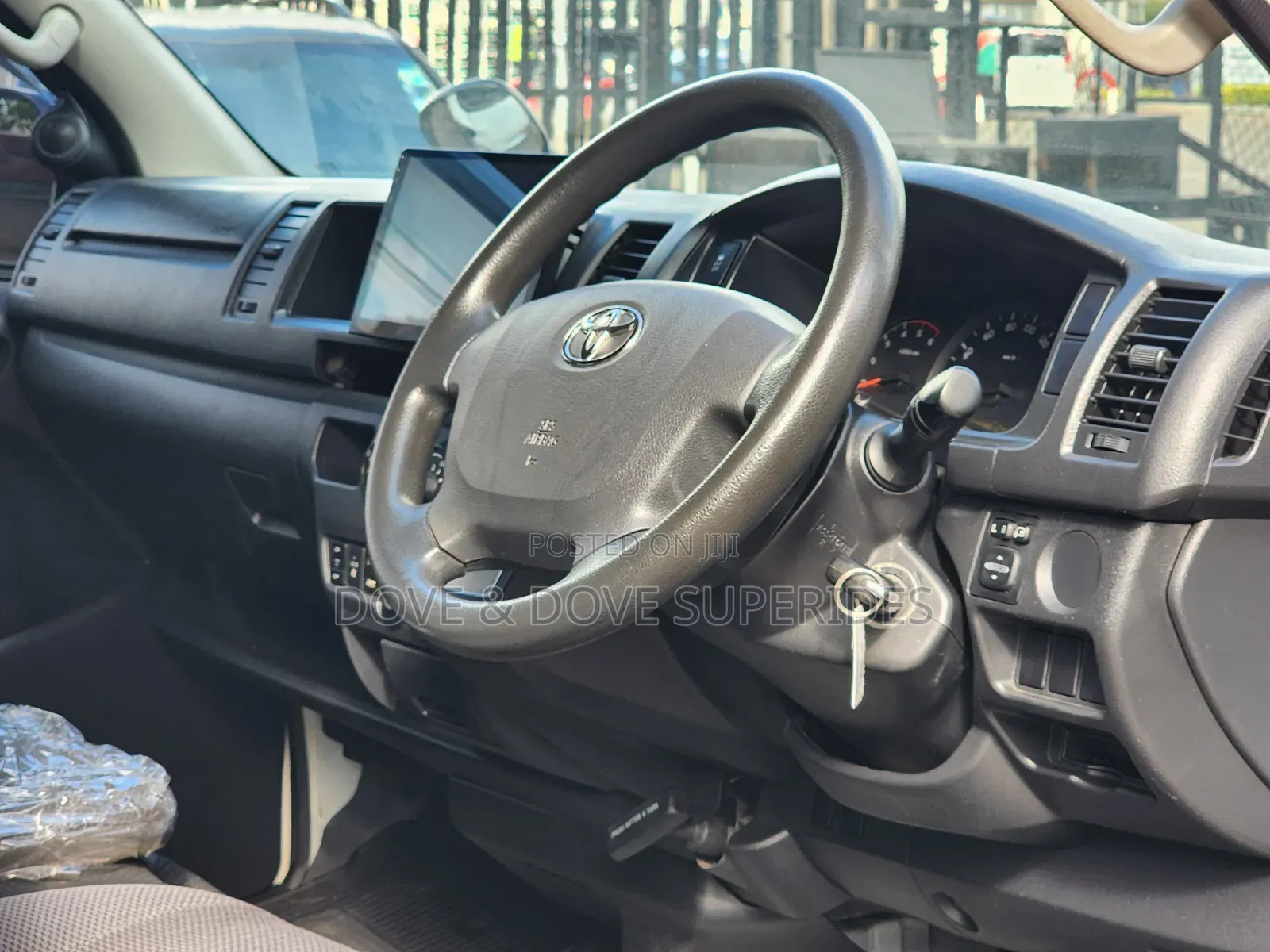Toyota Grand HiAce 2019 White