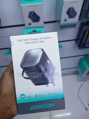 Joyroom Jr-Tcl02 Gan 65w Charger With Retractable Cable