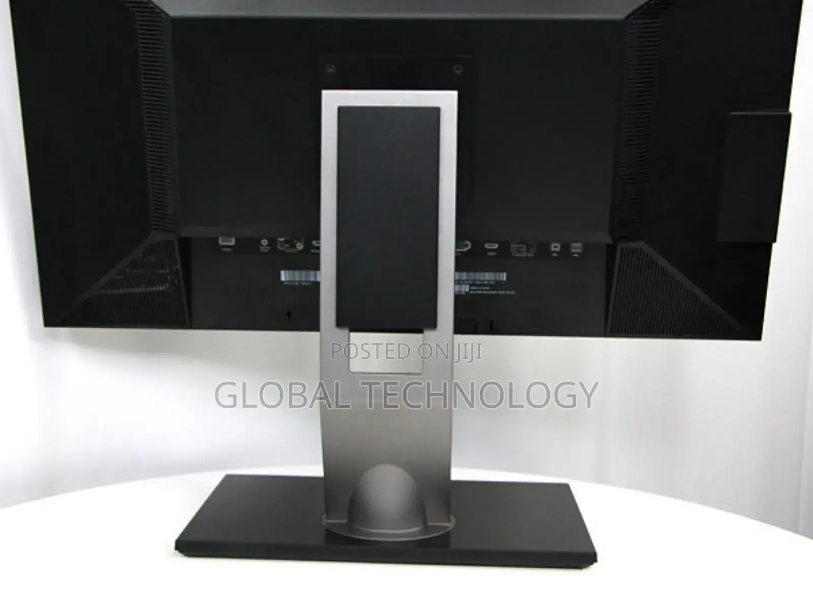 Dell Ultrasharp U2711 QHD 27inch 6 in-Puts 2560x1440