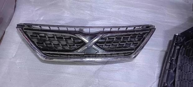 Toyota Mark-X 2012 Front Grille