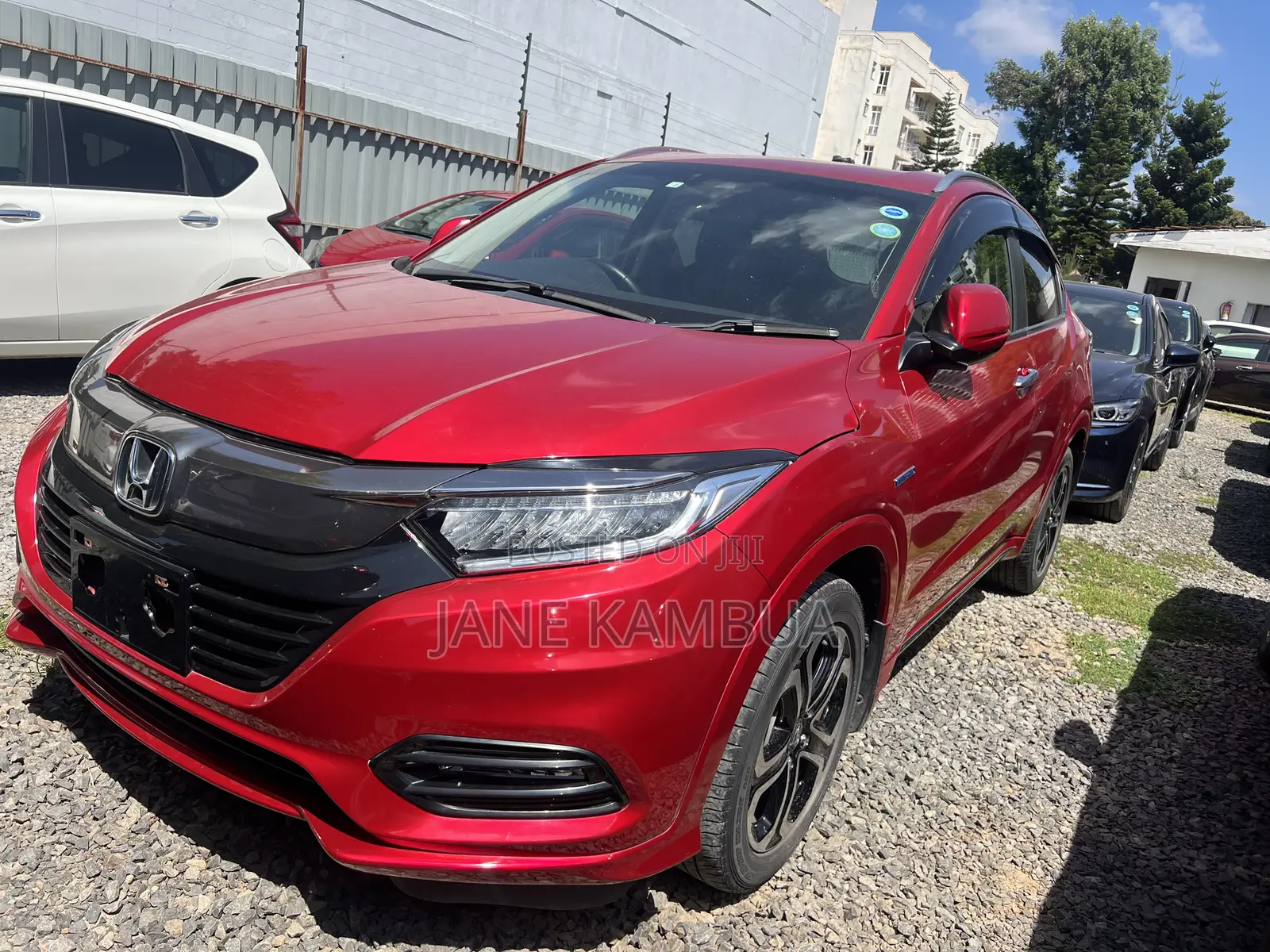 Honda Vezel 1.5 Hybrid 2WD 2018 Red