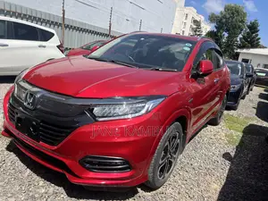 Honda Vezel 1.5 Hybrid 2WD 2018 Red