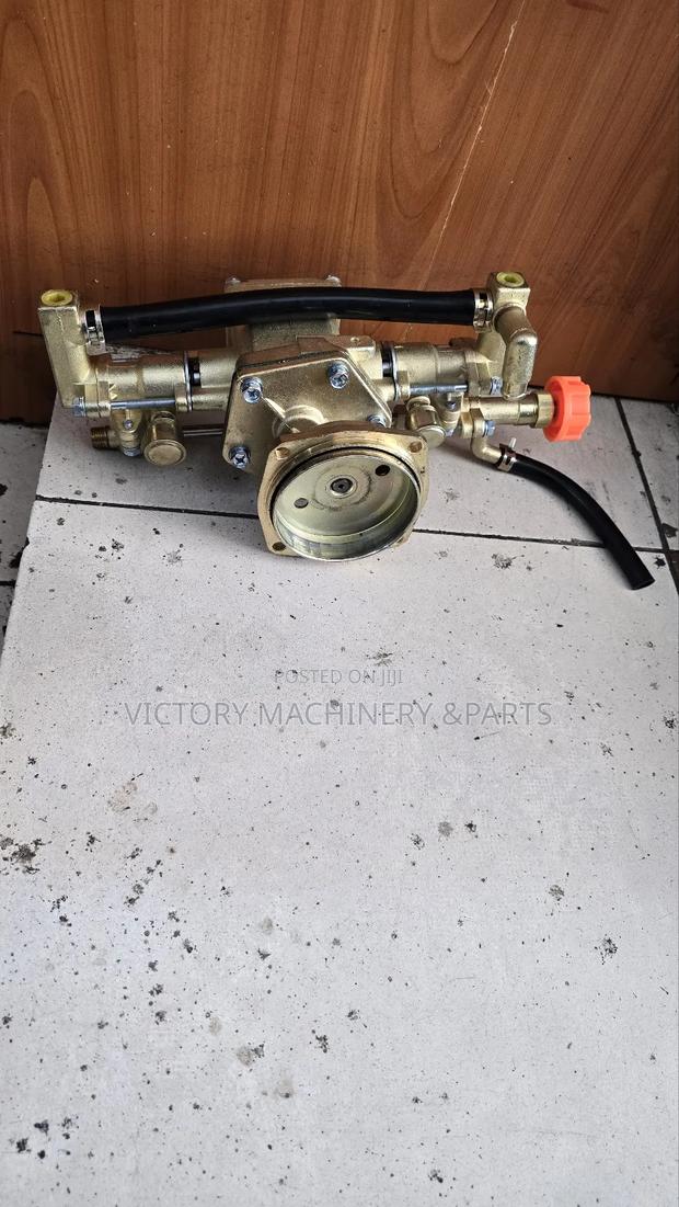 4 Stroke Sprayer Pump Head Set - main view