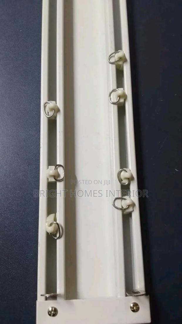 Double Rail at Customized Price