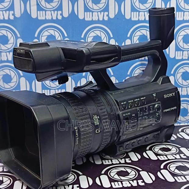 Superior Sony Nx100 Video Camera - thumbnail 3