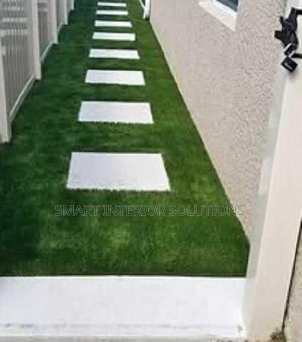 Designer's Artificial Grass Carpet - main view