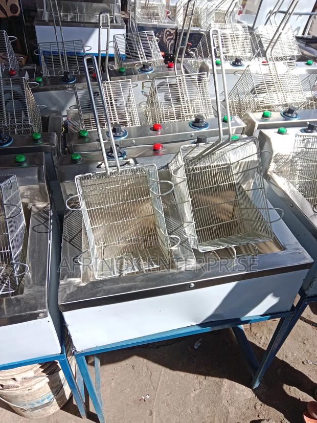 Double Well Deep Fryer, Ready for Sale - thumbnail 2