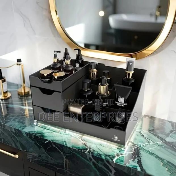 Desktop Cosmetic/ Cologne Organizer - main view