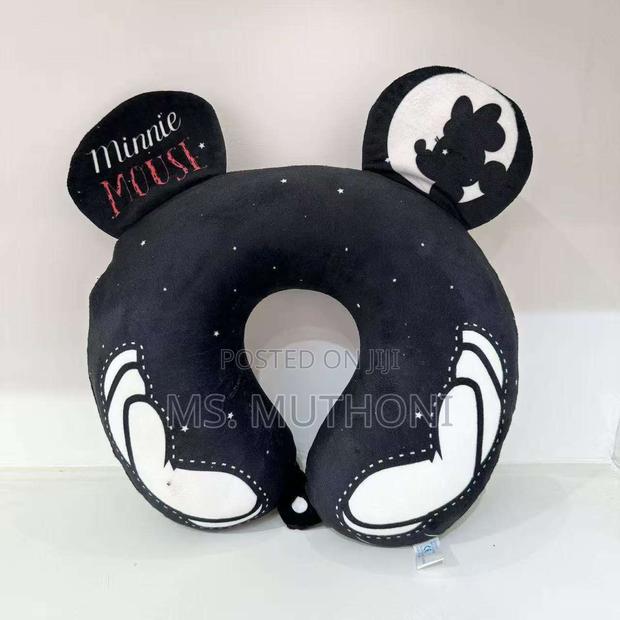 U-Shaped Cartoon Characters Neck Travel Pillow. - thumbnail 4