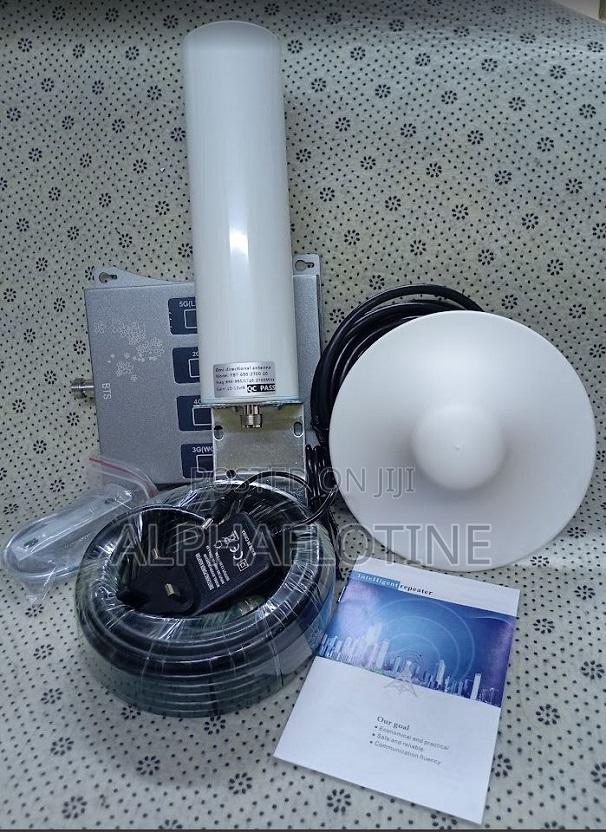 Quad-Band 5g Mobile Signal Booster - main view