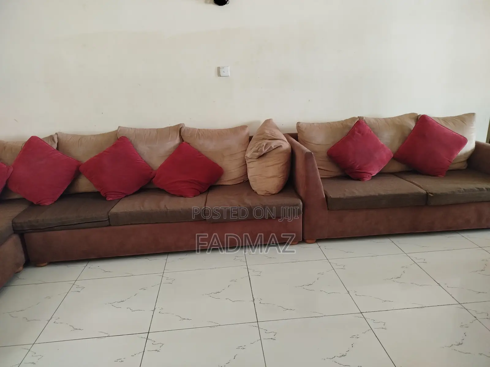 Mvule U Sofa Set for Sale Good Condition.