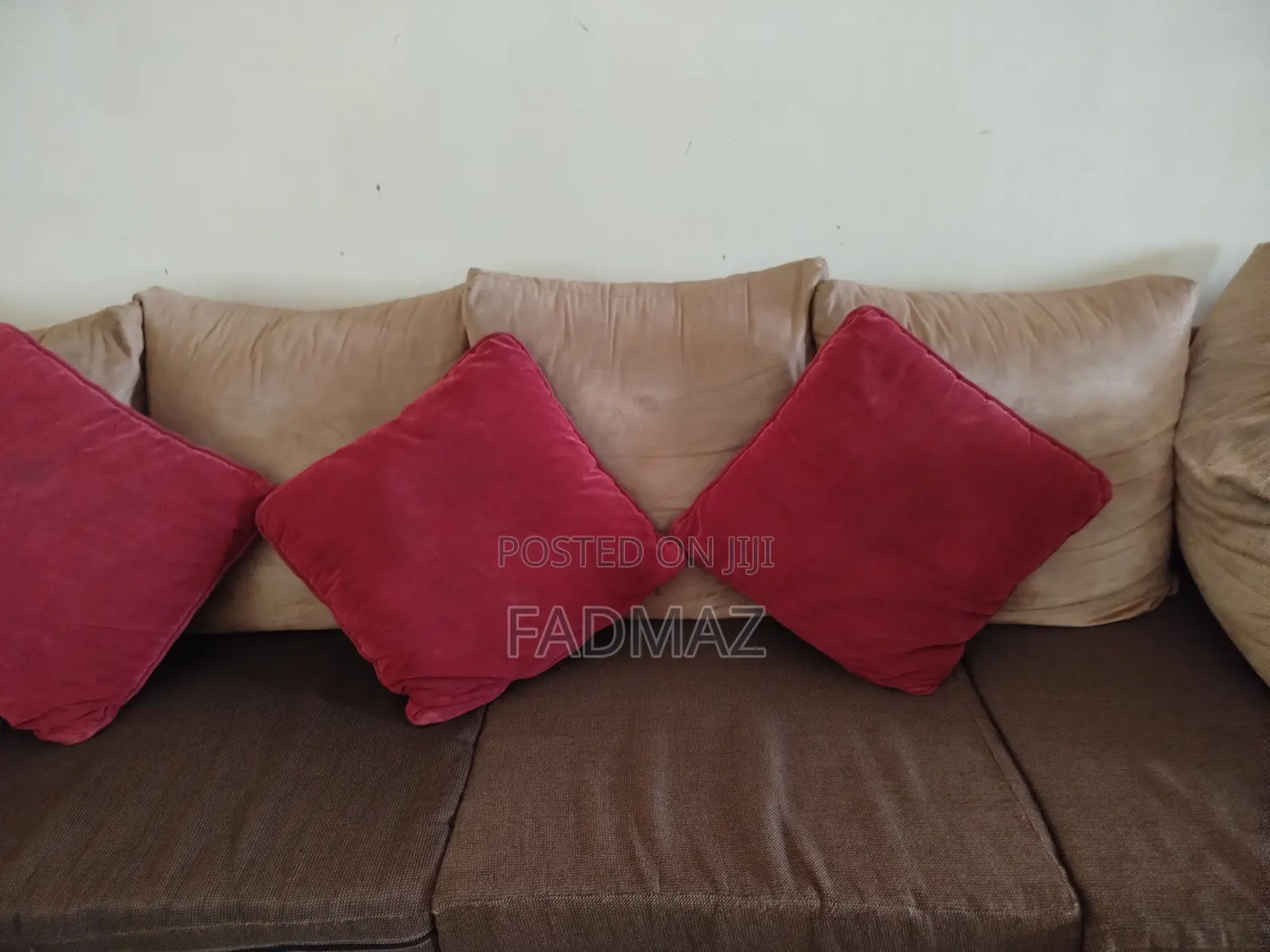 Mvule U Sofa Set for Sale Good Condition.
