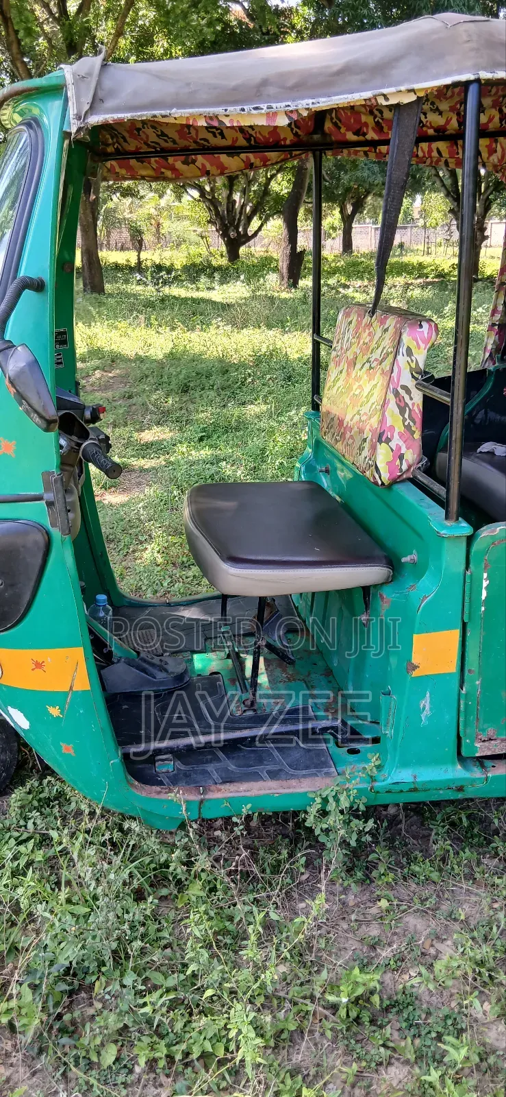 TVS King Deluxe Plus iTouch Start 2019 Green