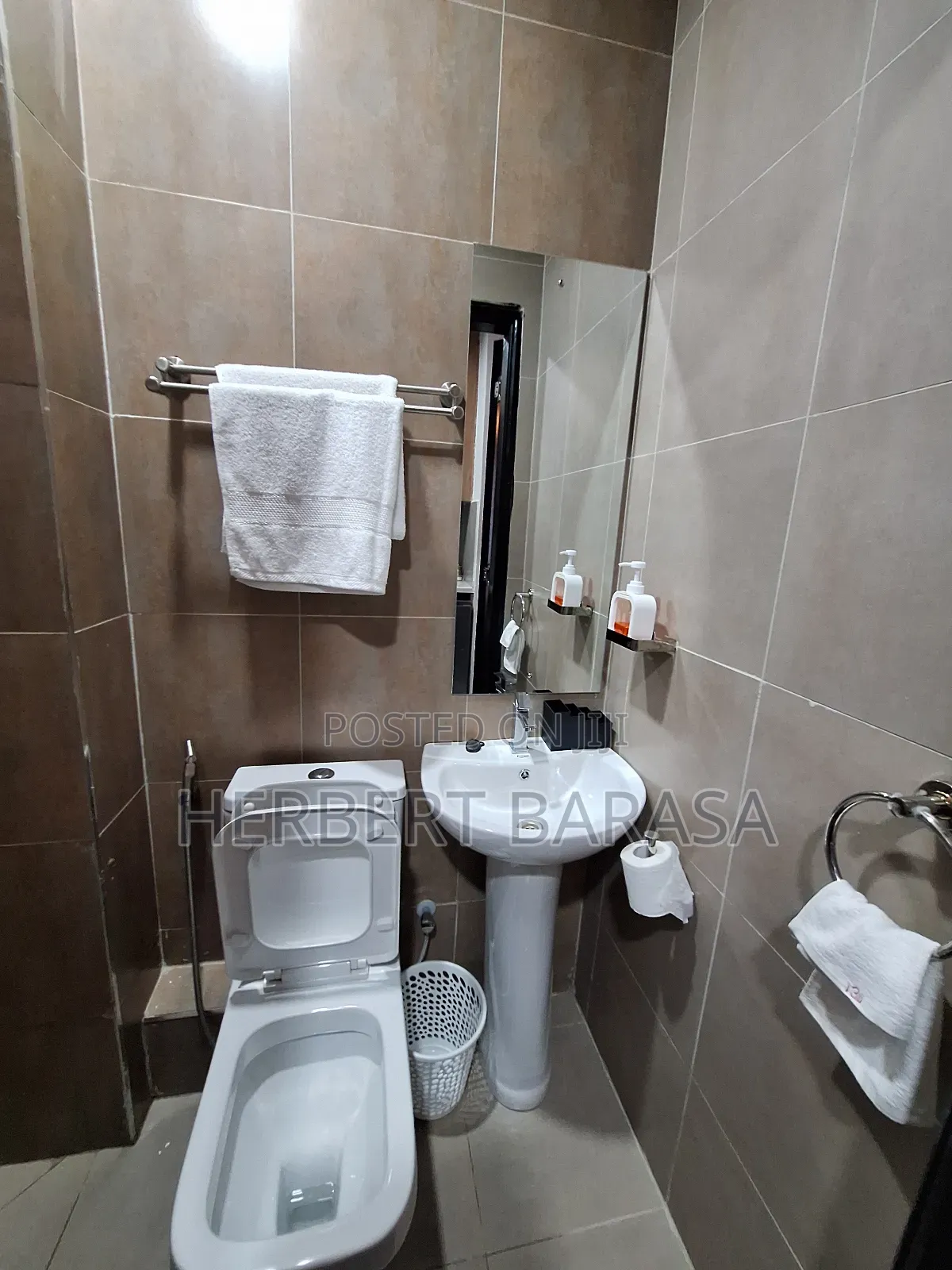 Cozynest Studio Air BNB