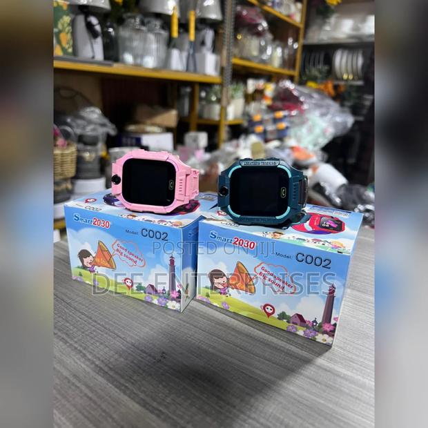 Kids Smart Watch With Sim Card Slot - thumbnail 2