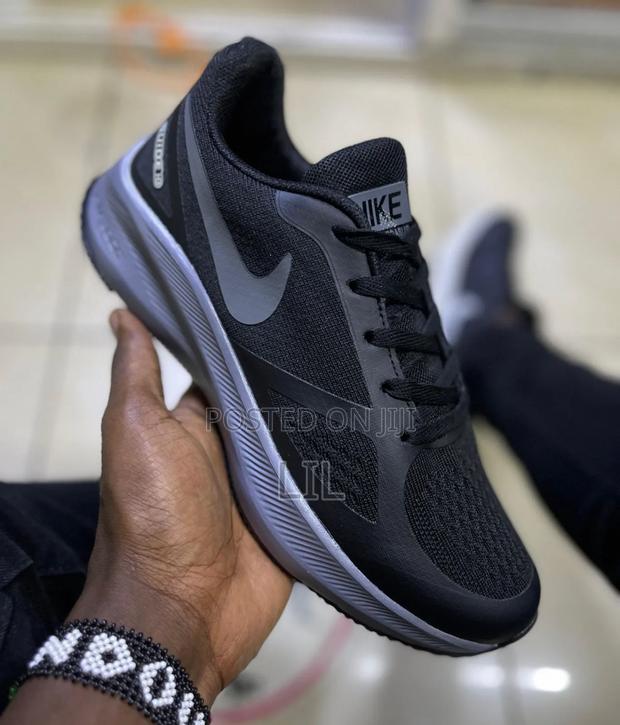 Nike Shoes - thumbnail 3