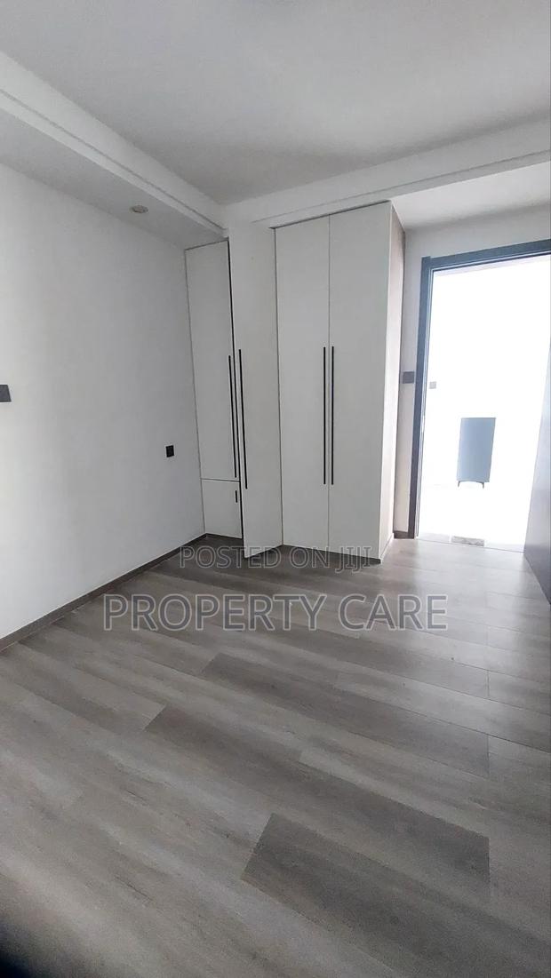 2bdrm Apartment in Valley Arcade for rent - thumbnail 8