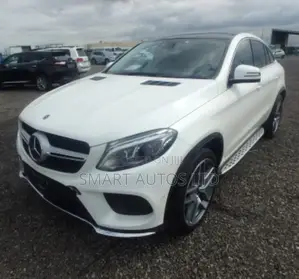 Mercedes-Benz GLE-Class GLE 350d 4MATIC 2018 Pearl