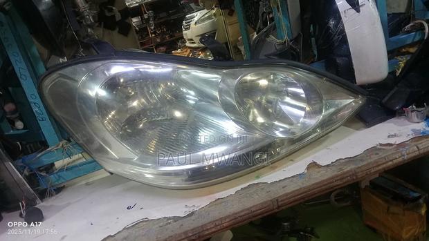 Head Light Ipsum Model 2005/2009 Xenon