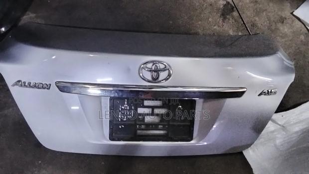 Toyota Allion 265 Boot Lid
